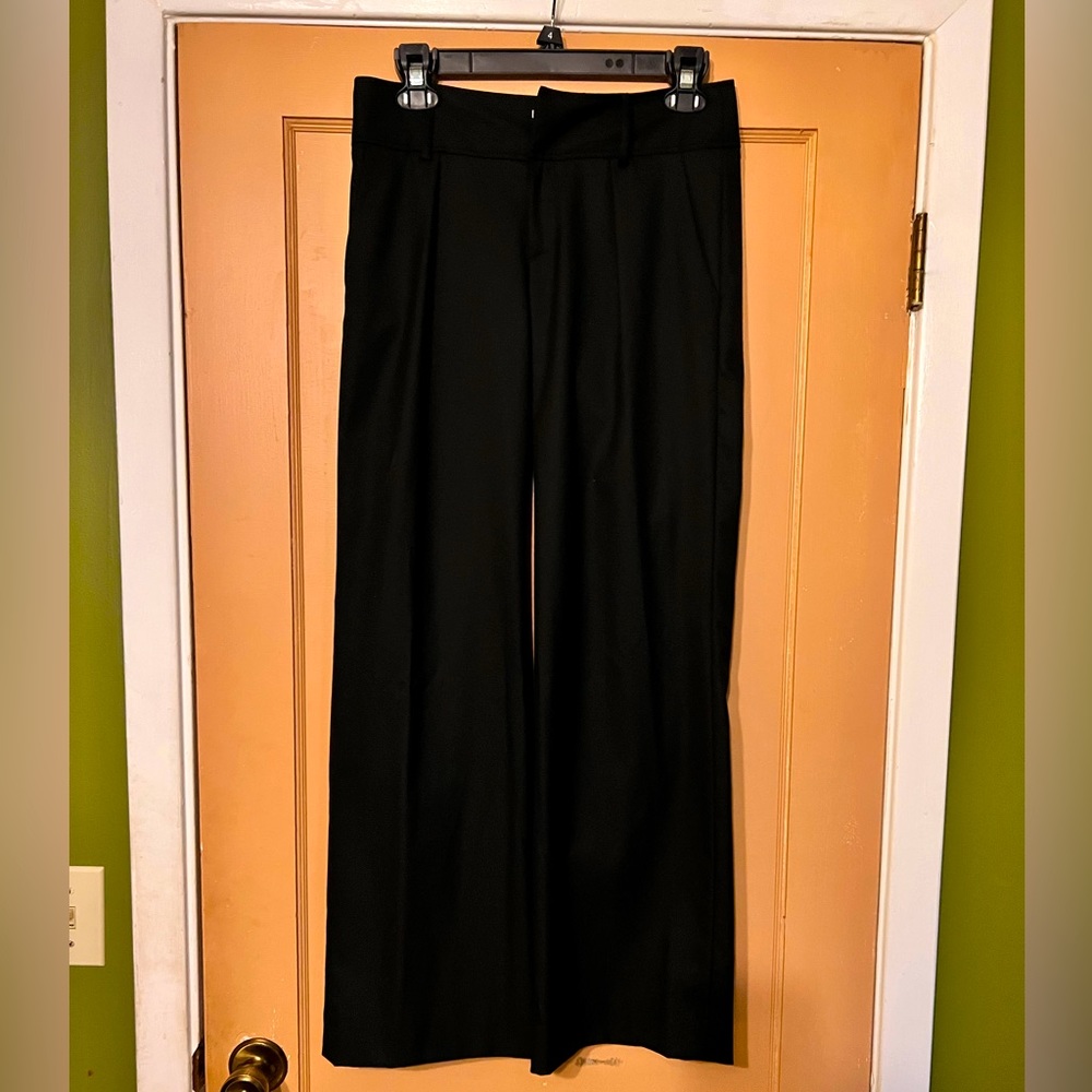 Gianni Bini size 2 black dress pants.